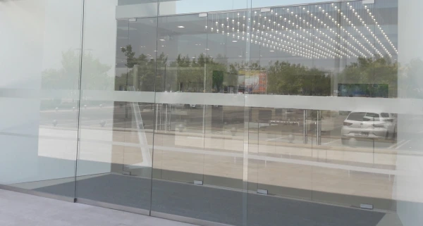 puertas-automaticas-correderas-cristal-granada